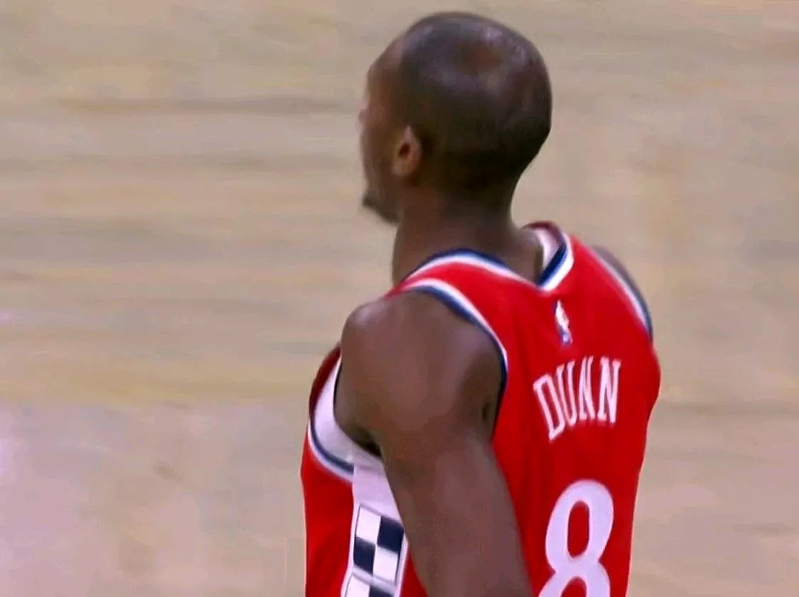 爱游戏下载TheShy连续十场比赛得分超过锐不可当，拜仁不断突破！比赛高潮迭起的简单介绍