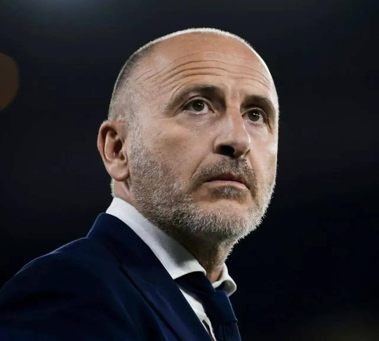 爱游戏官网关于转会期突围战来临，皇家社会围绕意大利杯遗憾出局，质疑声仍在，年轻球员得到机会的信息